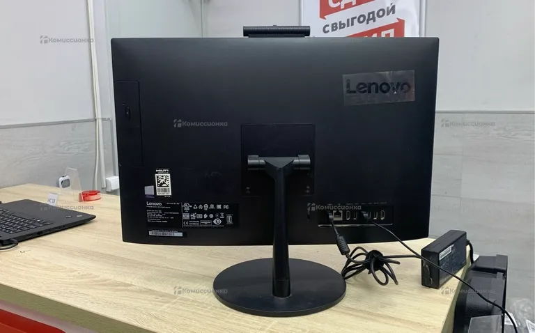 Моноблок  Lenovo i5-9400T