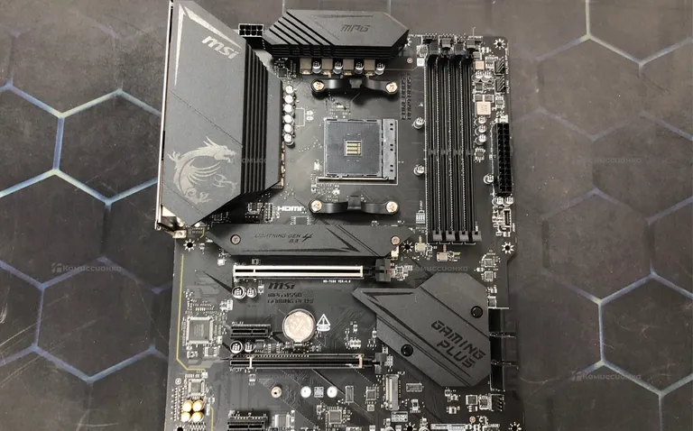 Материнская плата MSI MPG B550 GAMING PLUS