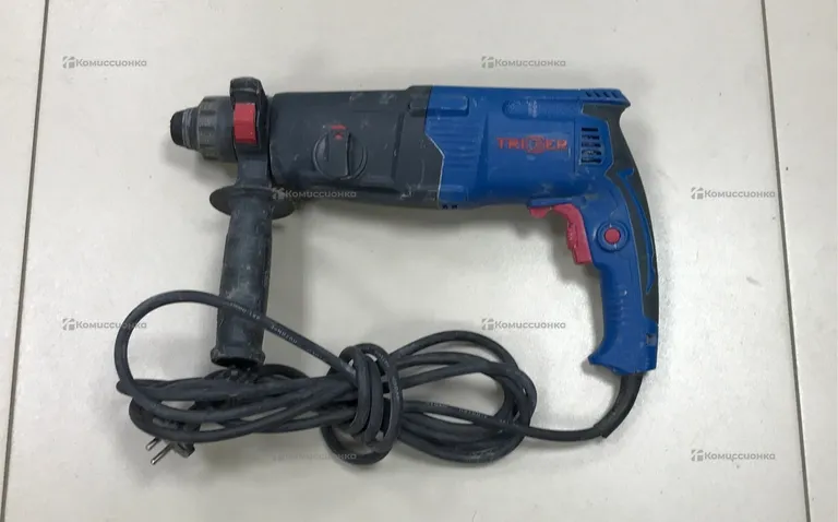 перфоратор TRIGER 900w