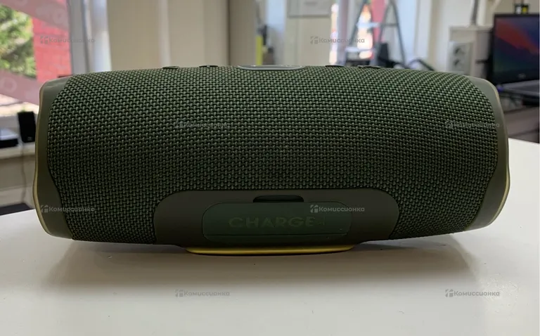 Колонка  JBL Charge 4