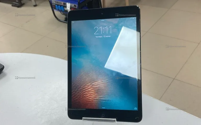 Планшет Apple iPad mini 4 64Gb Wi-Fi