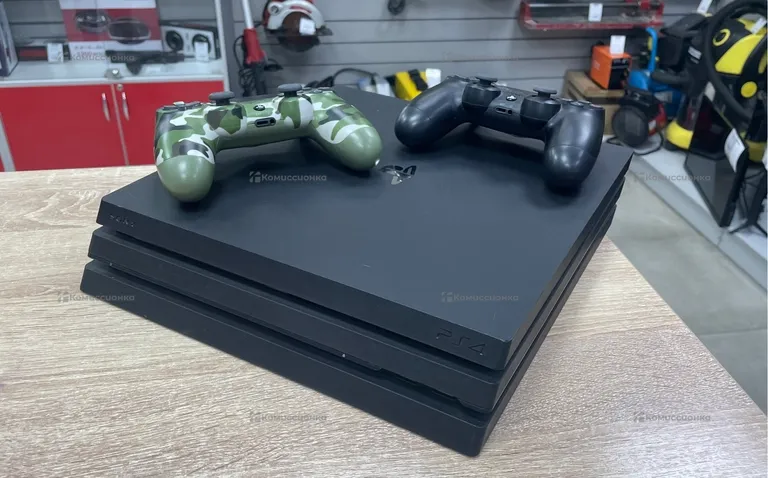Приставка Sony PS4 Pro