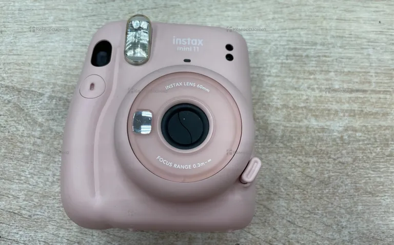 Фотоаппарат  Fujifilm Instax mini 11