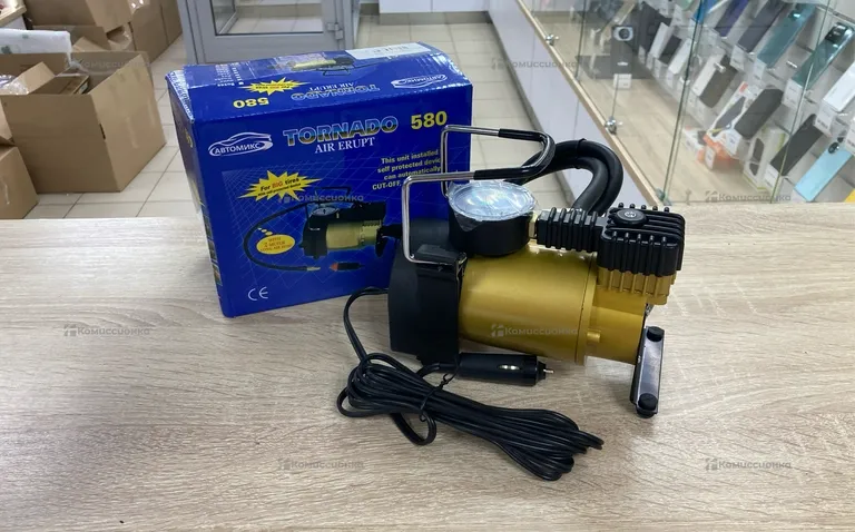 Тornado  580 air erupt