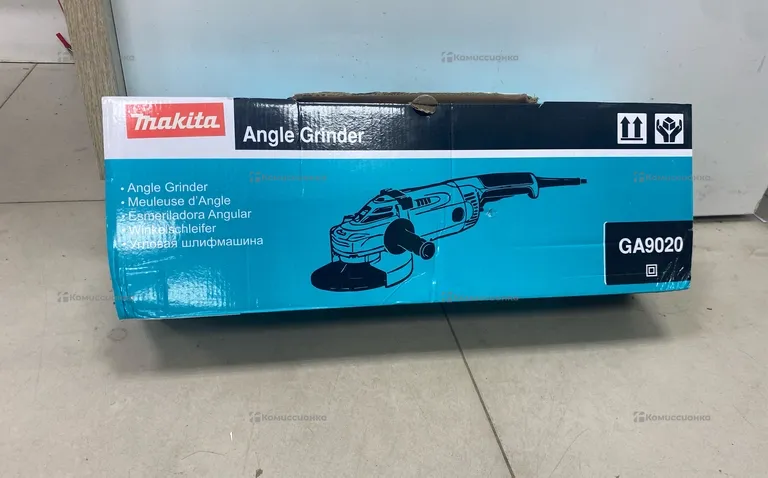 большая Ушм Makita GA9020