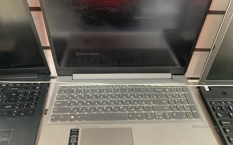 Ноутбук Lenovo ideapad