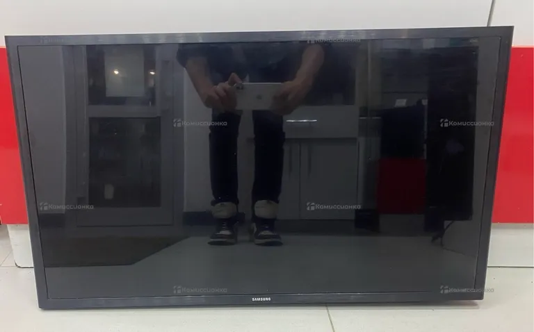 Телевизор Samsung UE32J5200AK