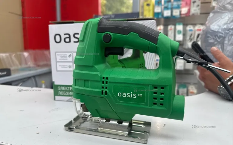 Электролобзик OASIS