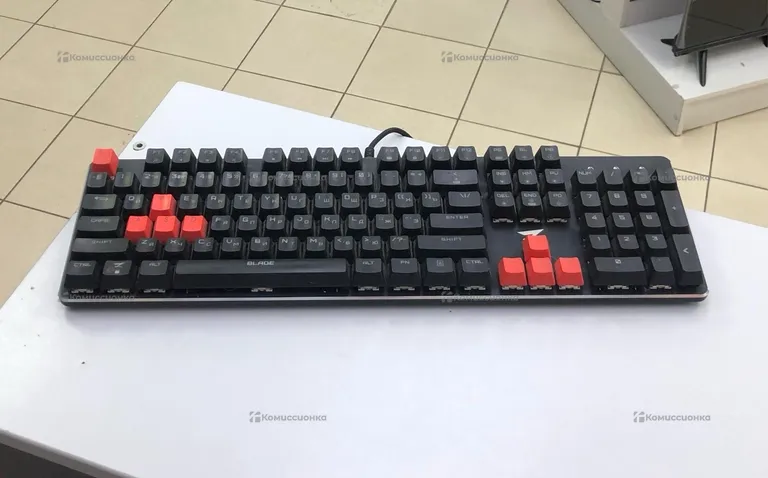 Клавиатура  blade kailh red