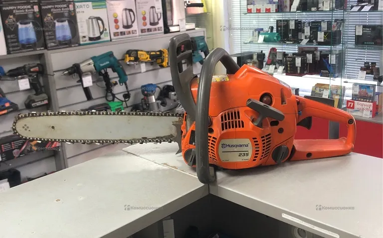 Цепная пила Husqvarna 235