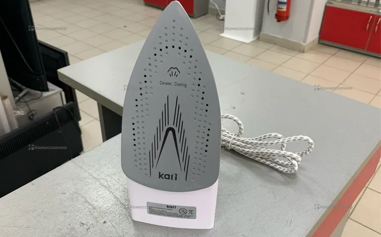 Утюг Kari 152