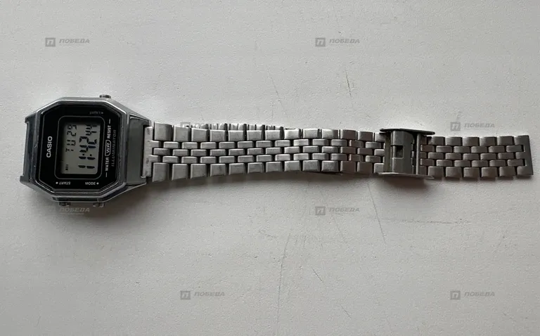 Часы Casio LA680W