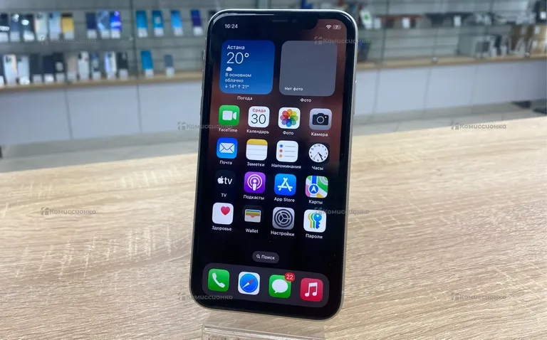 Apple IPhone 11 64 ГБ