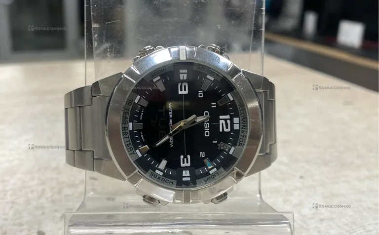 Часы  Casio