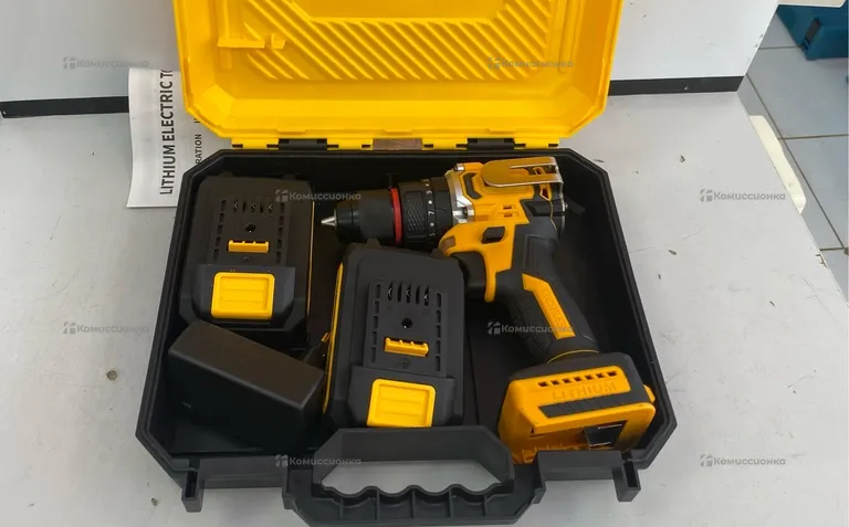 шуруповерт б/щ DeWalt реплика