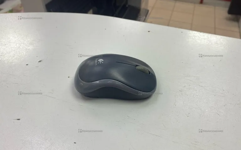 Мышка Logitech