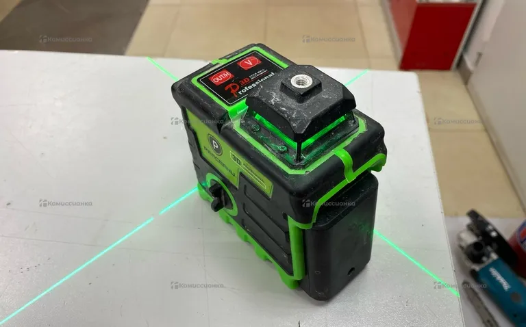 Лазерный уровень PRACMANU 3D Green