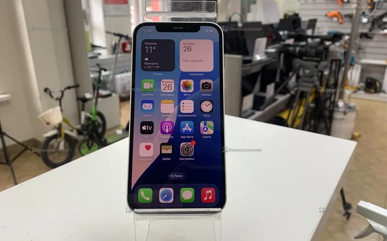 Apple iPhone 12 64 ГБ