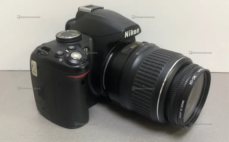 Фотоаппарат  Nikon D3000