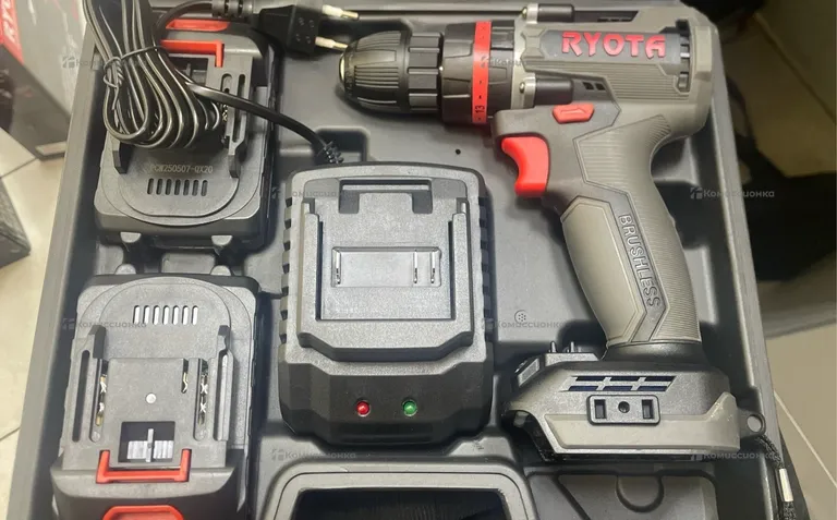 Ryota Шуруповерт DHP487 18V