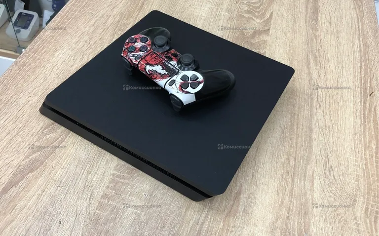 Приставка PS4 slim 1tb