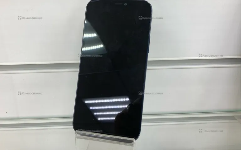 Apple iPhone 12 64 ГБ