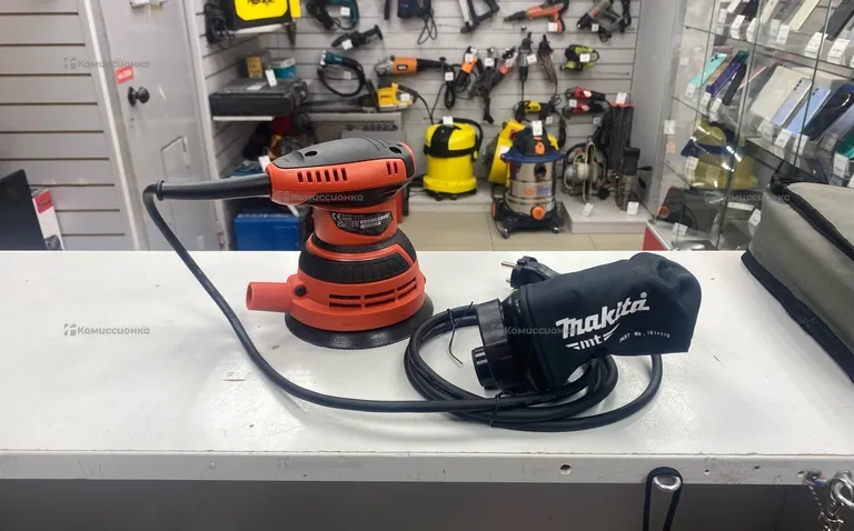 Эксцентриковая шлифмашина makita M9204