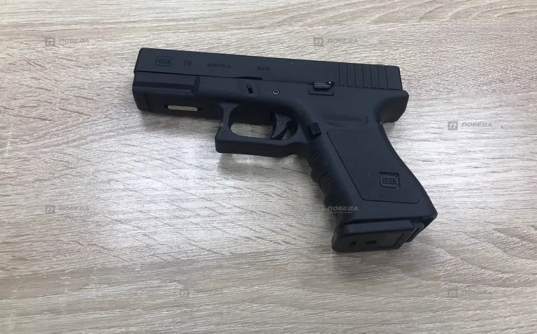 Glock 19 Austria