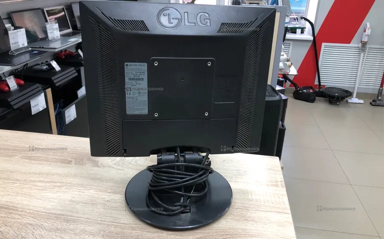 Монитор LG Flatron L1751S-SN