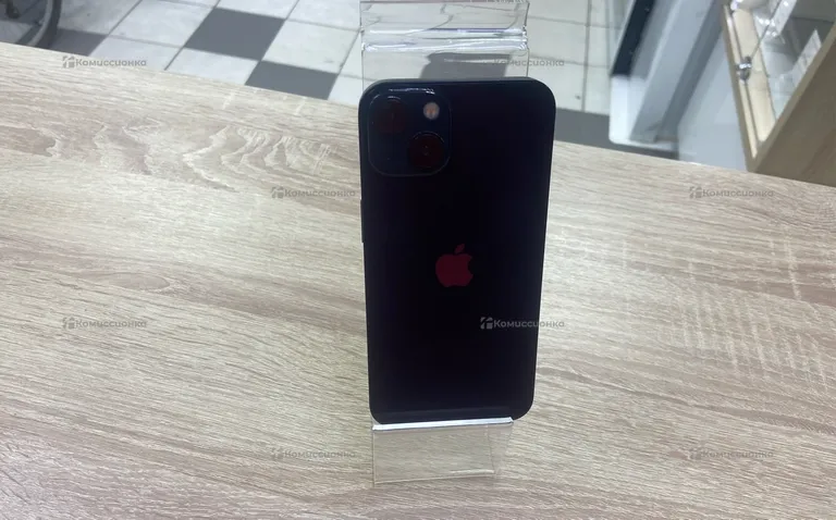 Apple iPhone 13 128 ГБ.
