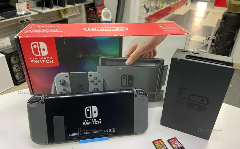 Приставка Nintendo Switch 32 ГБ