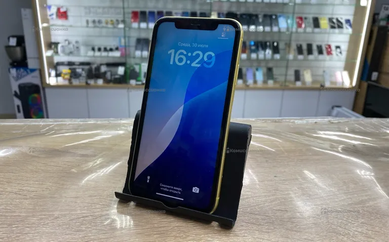 Apple iPhone 11 128 ГБ