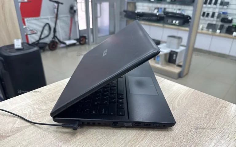 Ноутбук  ASUS