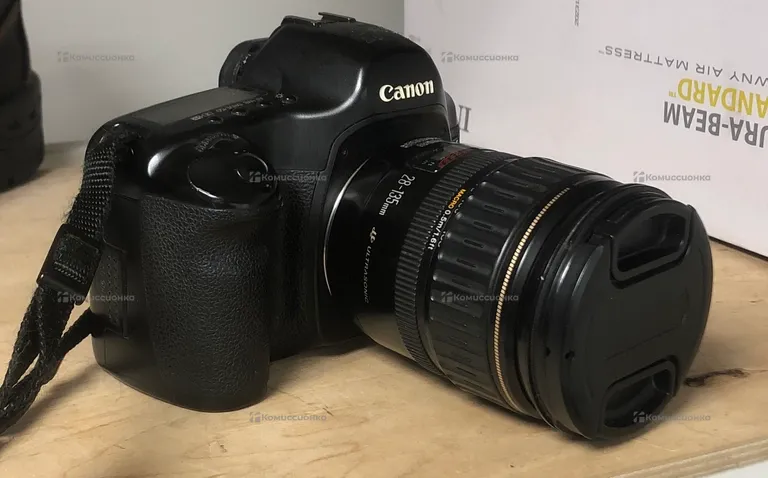 Фотоаппарат   CANON EOS 5D