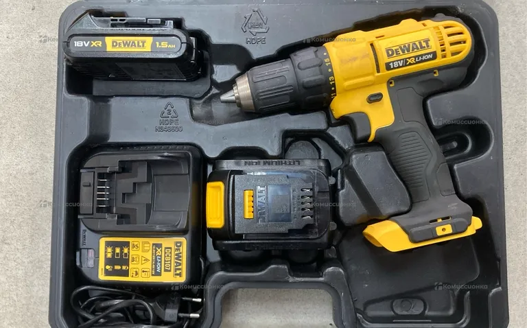 Аккумуляторная дрель-шуруповёрт Dewalt DCD771-KS 1