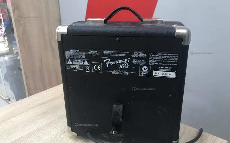 Комбоусилитель Fender Frontman 10G
