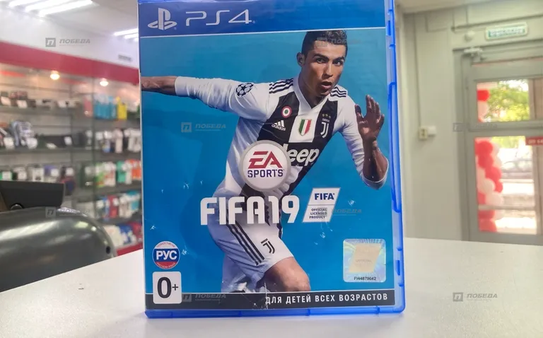 PS4. Диск FIFA 19