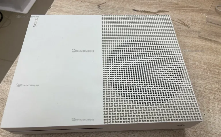 Приставка Xbox One S 512gb