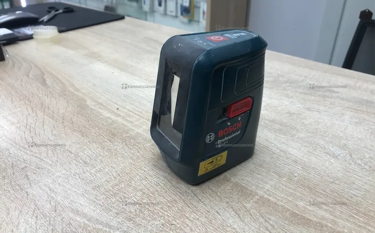 Лазерный уровень  Bosch GLL 3X