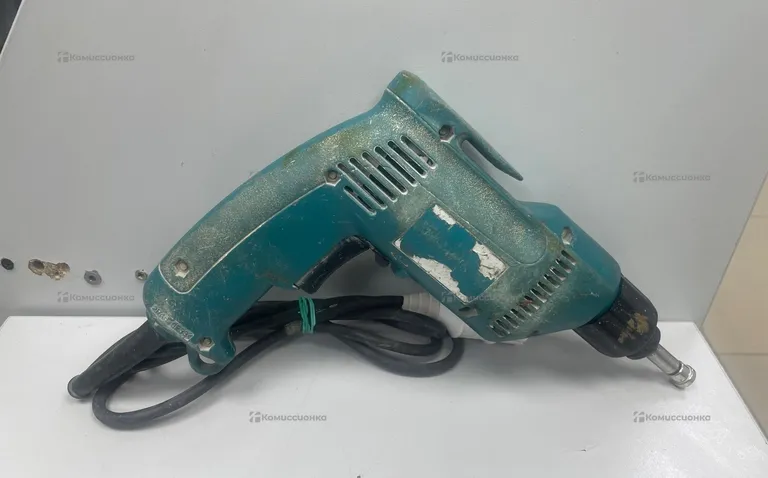 сетевая дрель makita реплика