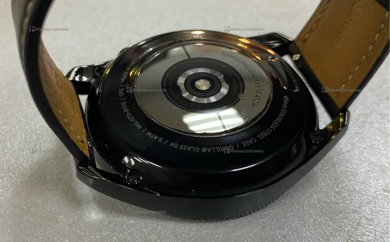 Часы  Samsung Galaxy Watch 3