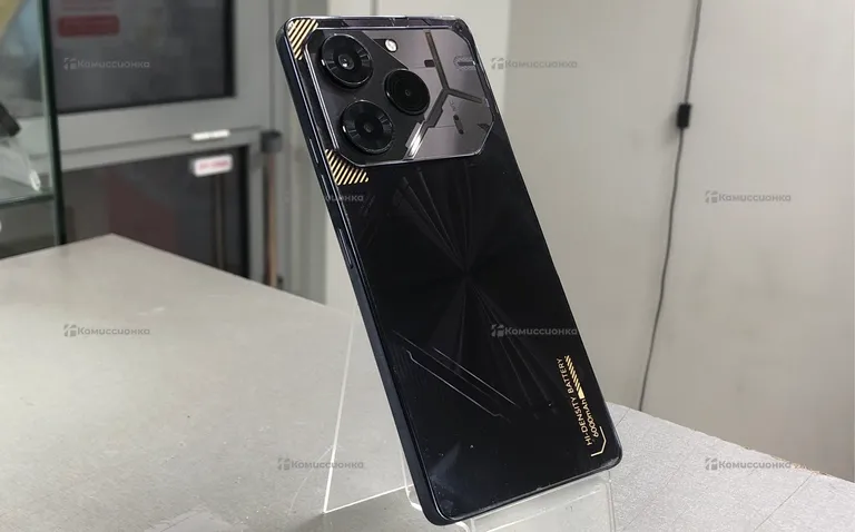 Tecno POVA 6 Pro 8/256GB