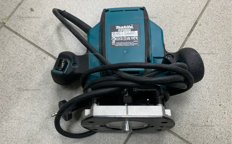 Фрезер makita RP0900