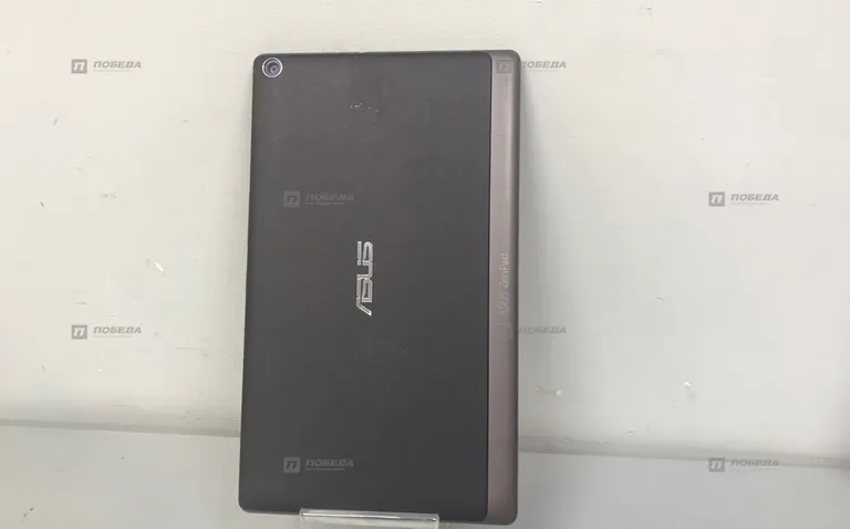 Планшет ASUS P2024