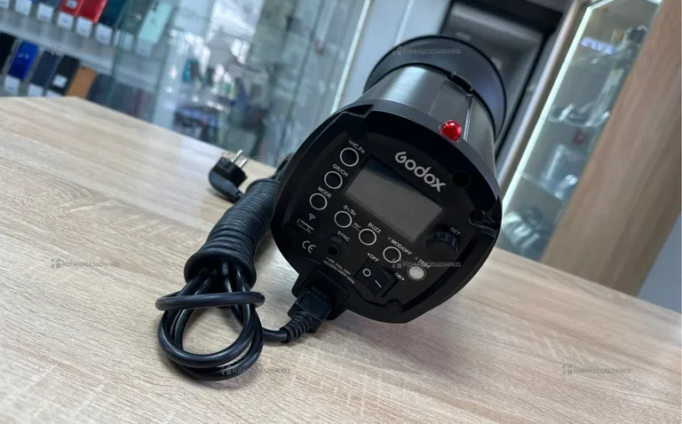Студийная Вспышка Gobox qt600ii