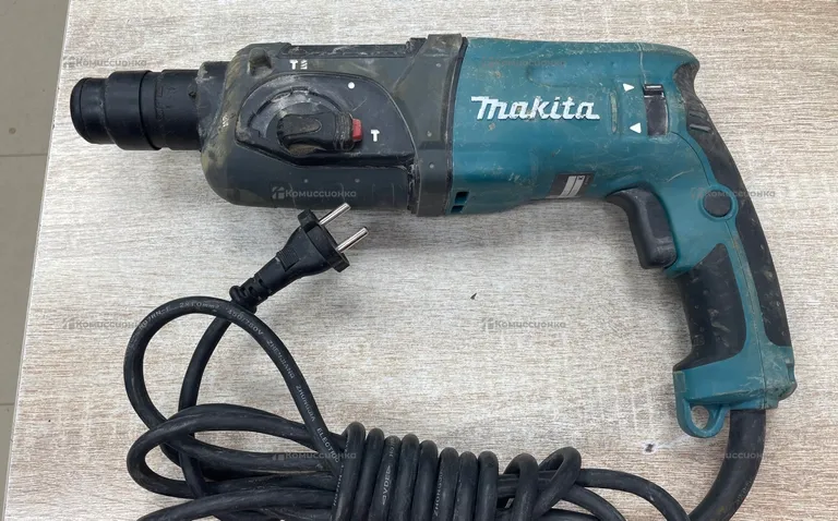 перфаратор makita HR2470