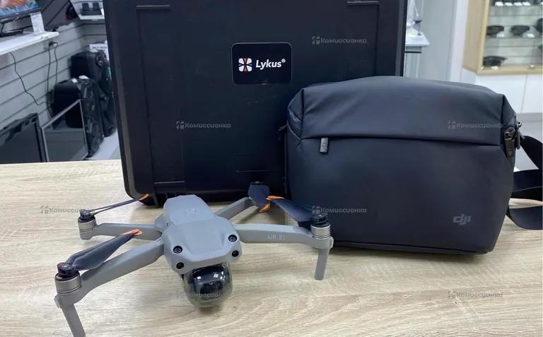Квадрокоптер DJI AIR 2s
