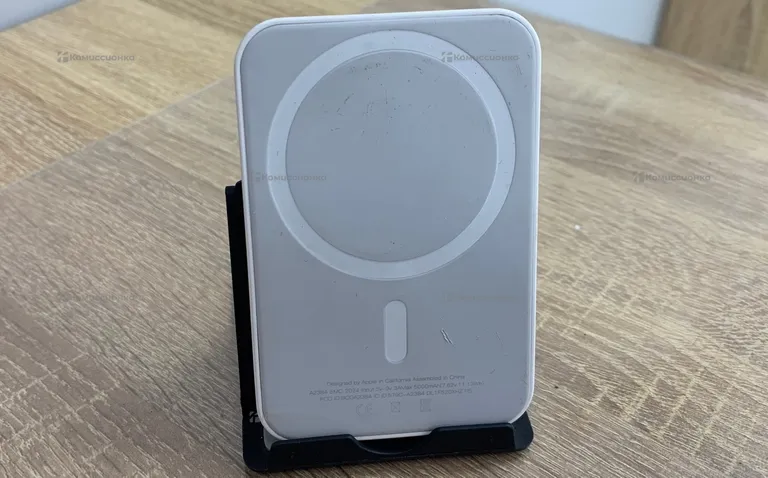 Power Bank  Apple