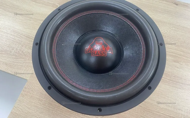 Сабвуфер  GORILLA BASS E12