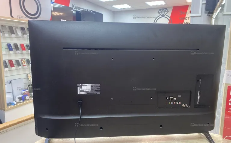 Телевизор LG 43UJ631V